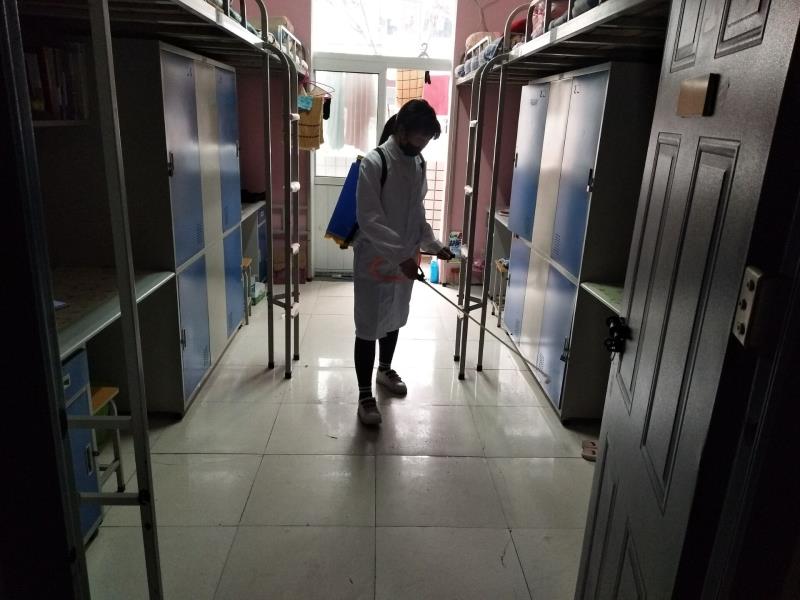 传播卫生常识 远离疾病困扰--郑州科技学院食品科学与工程学院多措并举预防春季传染病