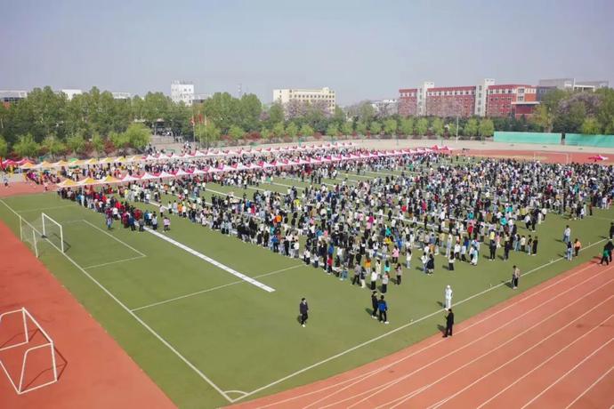 说明: https://nimg.ws.126.net/?url=http%3A%2F%2Fdingyue.ws.126.net%2F2022%2F0409%2Fe599b5c4j00ra1srw003ic000u000k0m.jpg&thumbnail=690x10000&quality=75&type=jpg