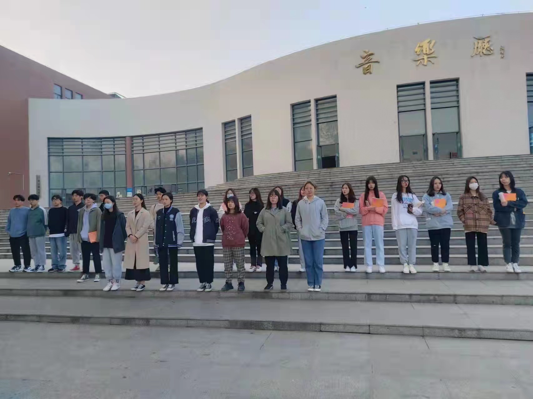 郑州科技学院