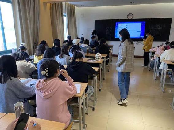 说明: https://nimg.ws.126.net/?url=http%3A%2F%2Fdingyue.ws.126.net%2F2022%2F0521%2Fb489617ej00rc7ktn003kc000u000mim.jpg&thumbnail=690x10000&quality=75&type=jpg