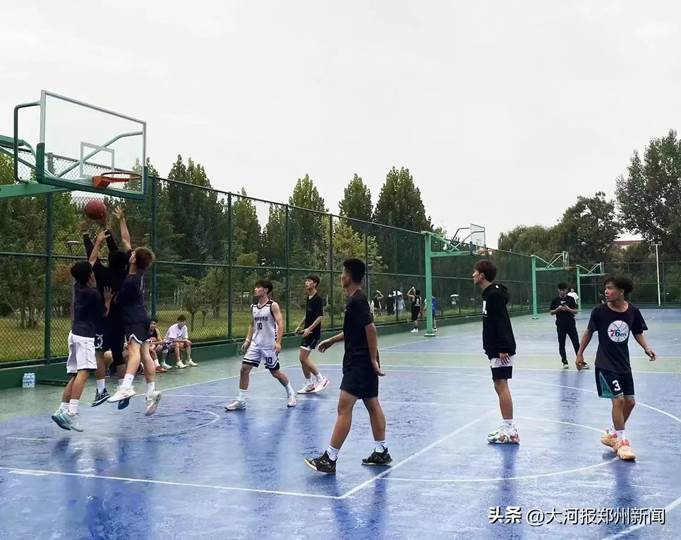 说明: https://p3-sign.toutiaoimg.com/tos-cn-i-qvj2lq49k0/8250aa3366a84fb9ad3f37c0d1e68341~noop.image?_iz=58558&from=article.pc_detail&x-expires=1665799481&x-signature=c539lSbCM5e5S4DMF4Wpjn9z6fU%3D