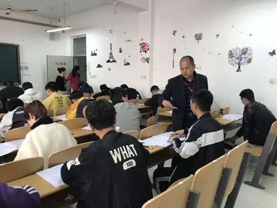 说明: https://mmbiz.qpic.cn/mmbiz_jpg/lSXTeSzNmDEPelib8WlLD0pN4GhZPiauE4pc7WjLxnj1lN4RqibavdbYBY8jWibU4hyBDhYa9RtudiaV7Bp9e62mZ0w/640?wx_fmt=jpeg&wxfrom=5&wx_lazy=1&wx_co=1