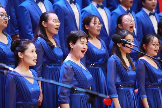 说明: https://nimg.ws.126.net/?url=http%3A%2F%2Fdingyue.ws.126.net%2FvoTrE1kdoUsxSDbCMfNJSTcXKL01g0rU31GBFAtrPzczf1571889228541compressflag.jpg&thumbnail=690x2147483647&quality=75&type=jpg
