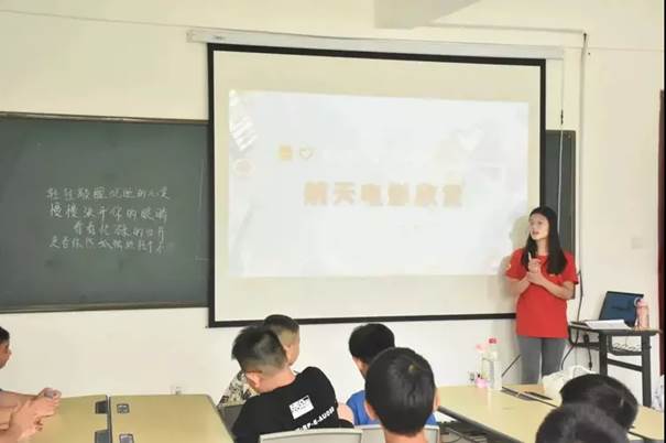 说明: C:\Users\Administrator\Desktop\新建文件夹\15.bmp