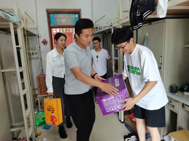 说明: 图片