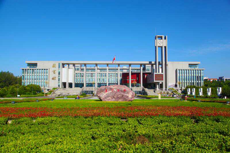 郑州科技学院 郑州科技学院常务副院长刘赛赛来支招