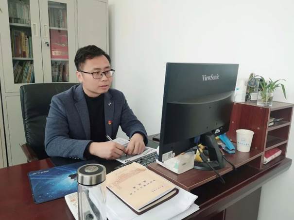 说明: 图片