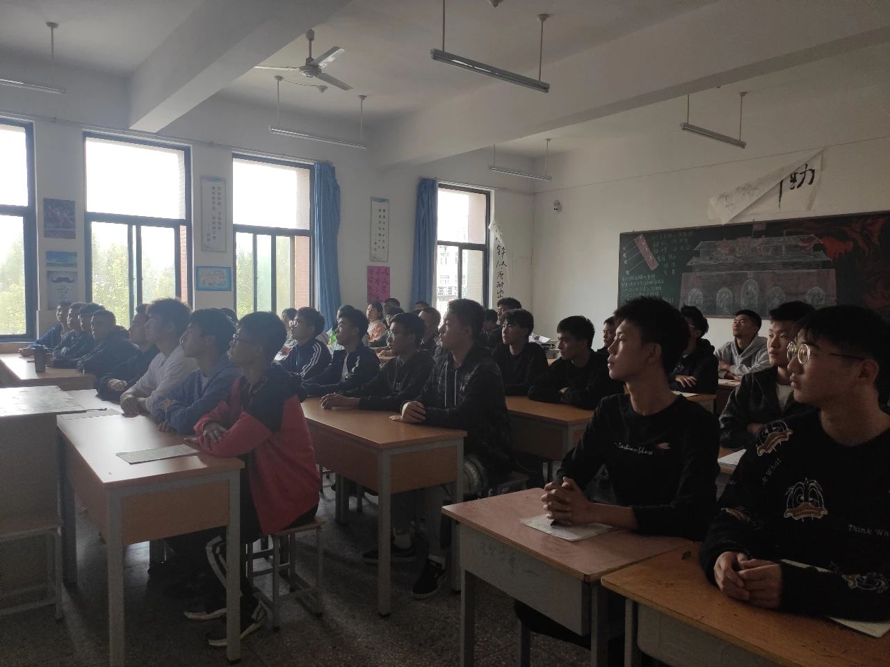 微信图片_20201026233208.jpg
